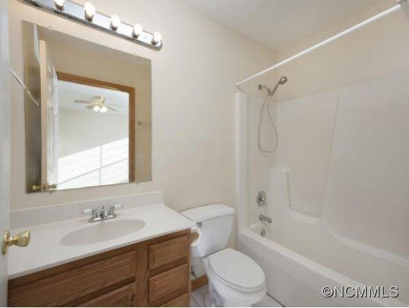 4 HIGH MOUNTAIN LANE - Photo 6