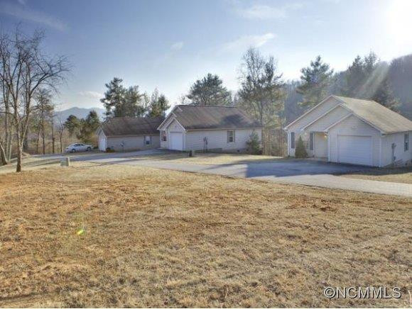 4 HIGH MOUNTAIN LANE - Photo 10