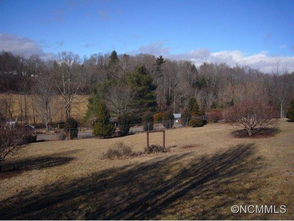 1 REDMOND DRIVE - Photo 2