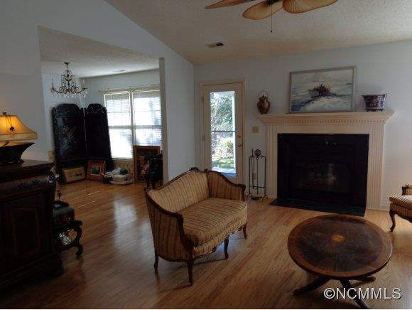 204 Southwood Court - Photo 12
