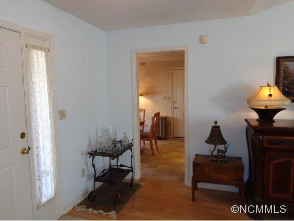 204 Southwood Court - Photo 5
