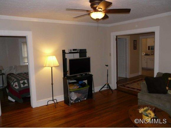 192 Outland Avenue - Photo 7