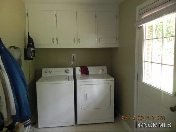 331 Edwards Street - Photo 15