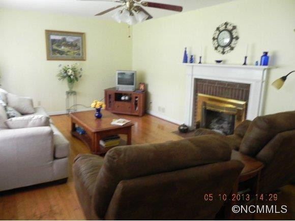331 Edwards Street - Photo 3