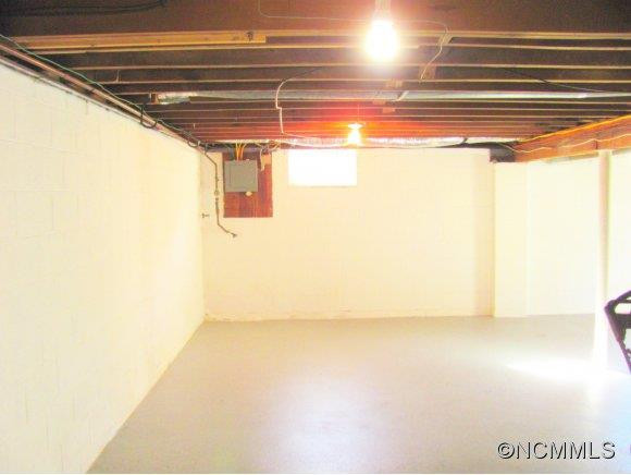 28 Adams - Photo 16