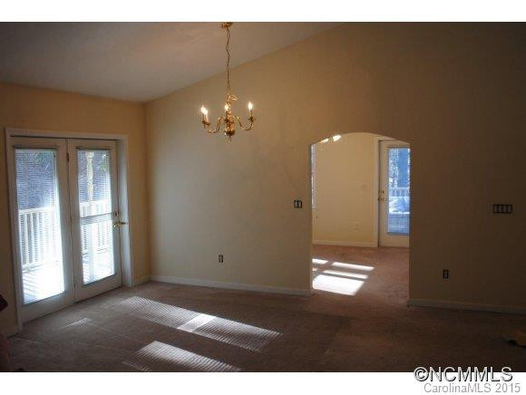 20 Friendship Lane - Photo 9