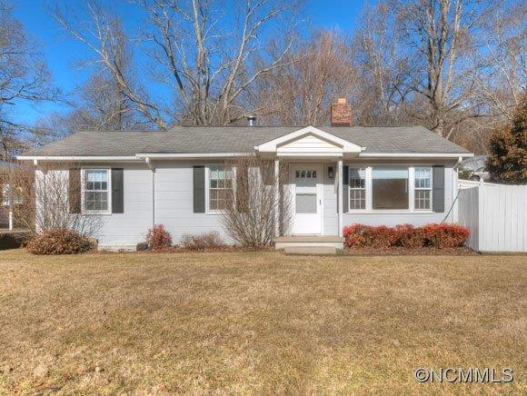 215 Northeast Ave