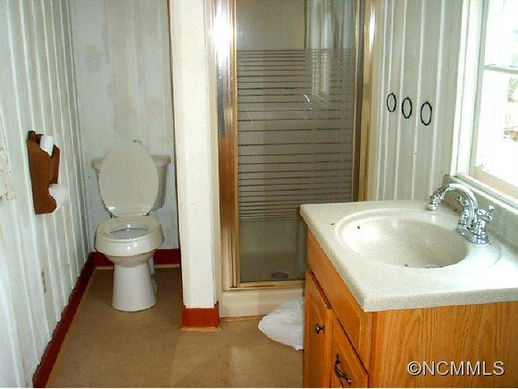 105 NORTH HILL ST. - Photo 11