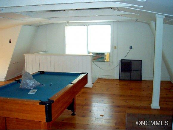 105 NORTH HILL ST. - Photo 16