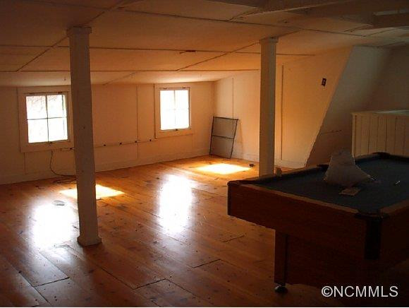 105 NORTH HILL ST. - Photo 17