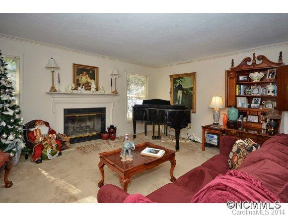 424 Chaparral Lane - Photo 6