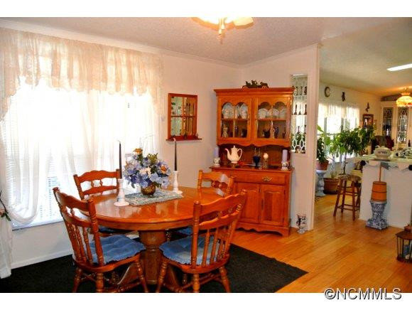 180 Hezzie Drive - Photo 14