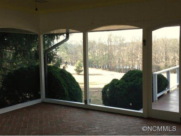 533 Hooper Creek Road - Photo 14