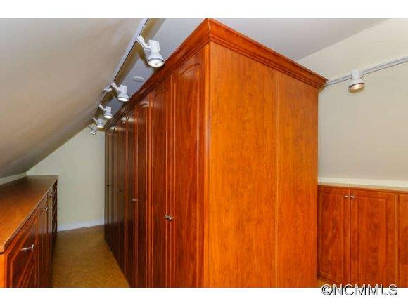 39 Windover Drive - Photo 16