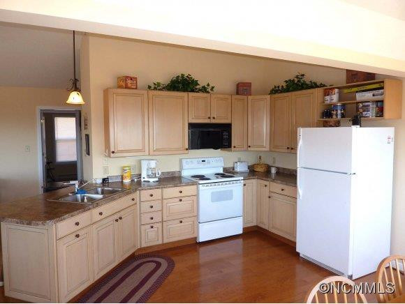 1045 Graham Rd. - Photo 9