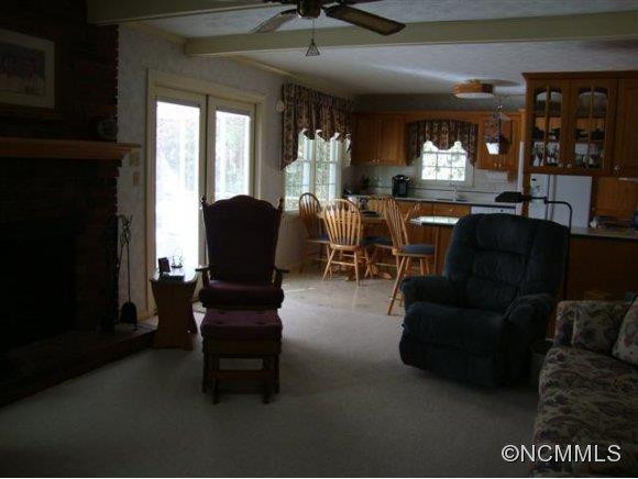 215 Shannon Road - Photo 13