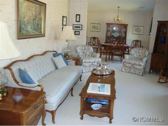 215 Shannon Road - Photo 5