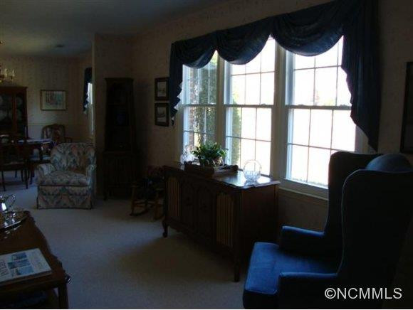 215 Shannon Road - Photo 6