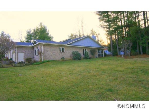 919 Kanuga Road - Photo 14