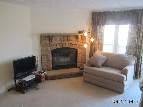 425 Georgia Cliff Road - Photo 2