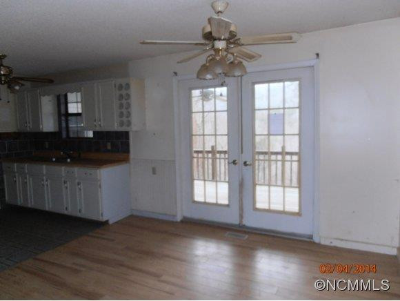53 Ledge Terrace - Photo 4