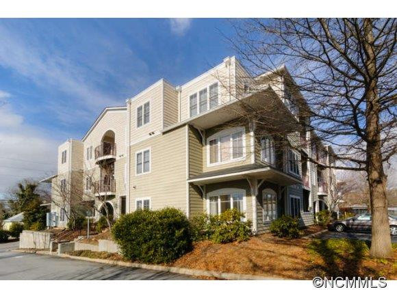 64 Clingman Avenue Unit 105