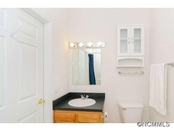 64 Clingman Avenue Unit 105 - Photo 8