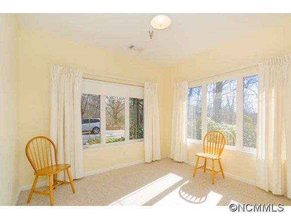 64 Clingman Avenue Unit 105 - Photo 9
