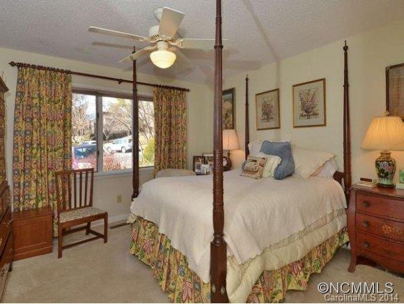 528 Crowfields Lane - Photo 14