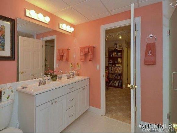 528 Crowfields Lane - Photo 17