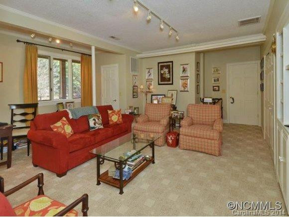 528 Crowfields Lane - Photo 19