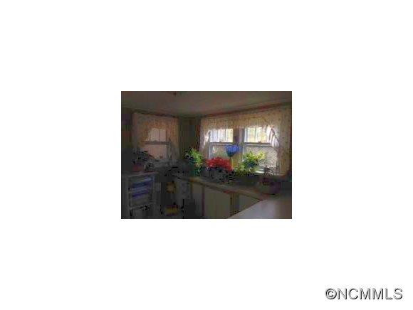145 Hensley Circle - Photo 5