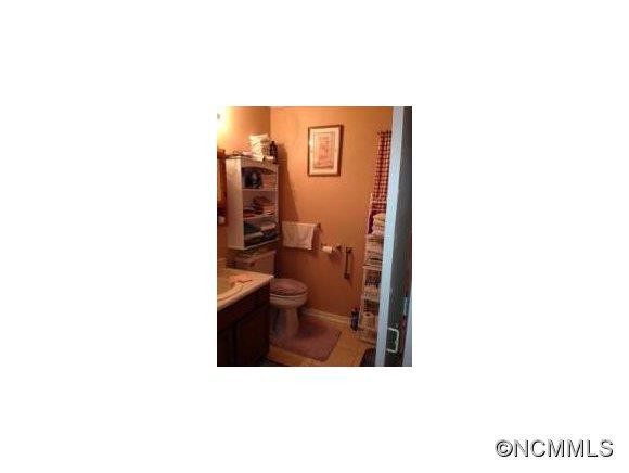 145 Hensley Circle - Photo 10