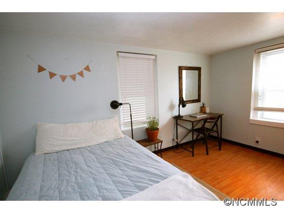 95 Unaka Ave - Photo 7