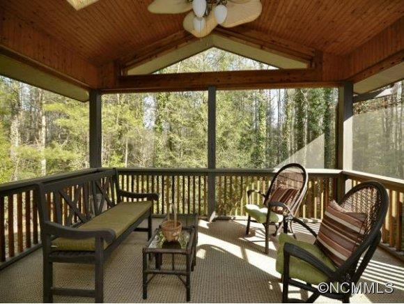 115 WOODHAVEN DRIVE - Photo 13