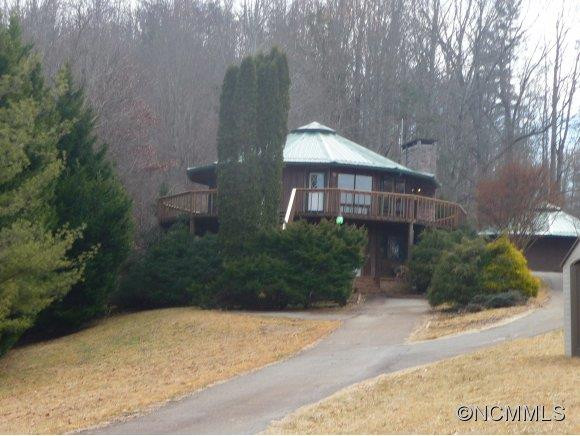 3944 NEW LEICESTER HIGHWAY
