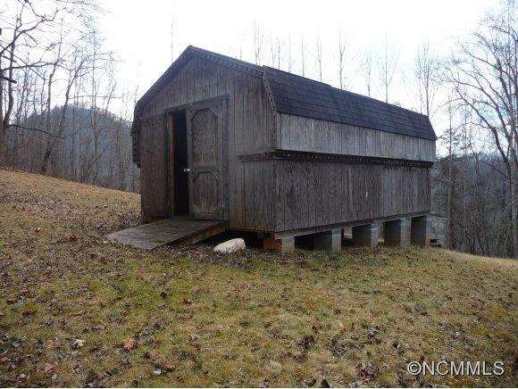3944 NEW LEICESTER HIGHWAY - Photo 16