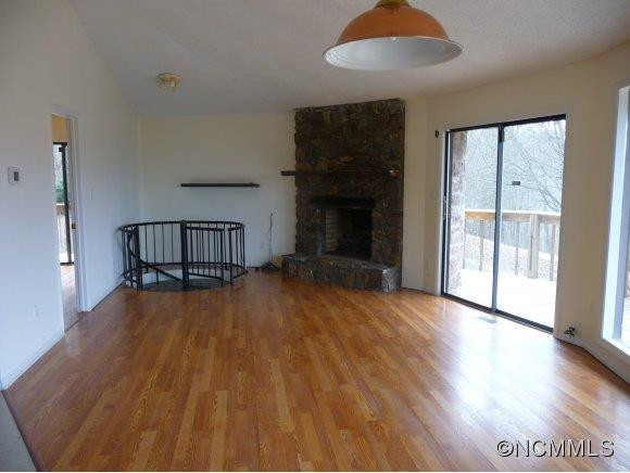 3944 NEW LEICESTER HIGHWAY - Photo 7
