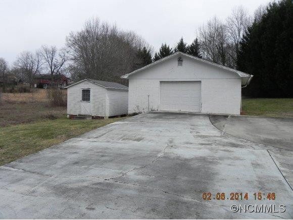 229 Westwood Drive - Photo 16