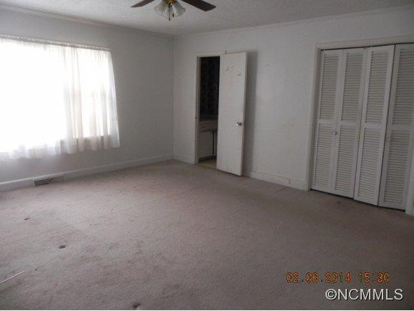 229 Westwood Drive - Photo 9