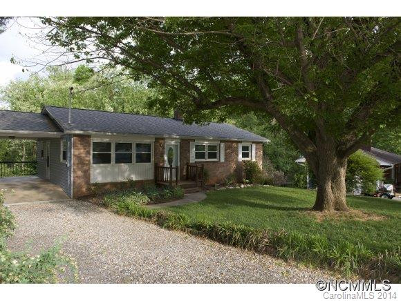 32 Debra Lane