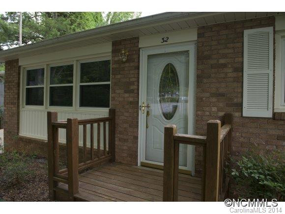 32 Debra Lane - Photo 2