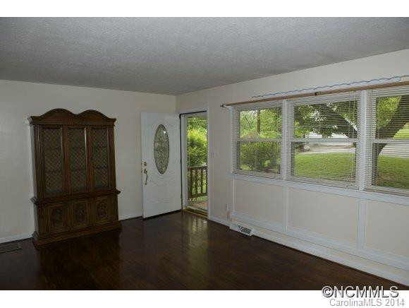 32 Debra Lane - Photo 15