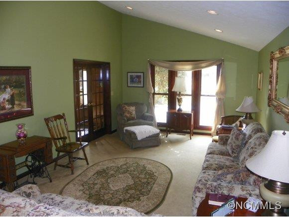3216 Hickory Hill Rd - Photo 9