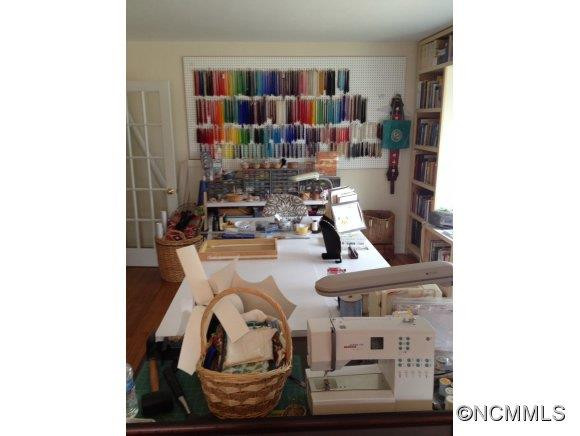 144 Kenilworth Rd - Photo 3