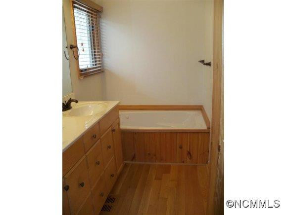 3124 Skyuka Mountain Road - Photo 12