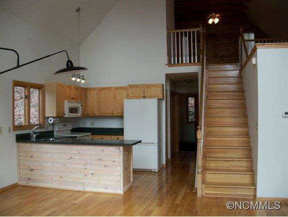 3124 Skyuka Mountain Road - Photo 4