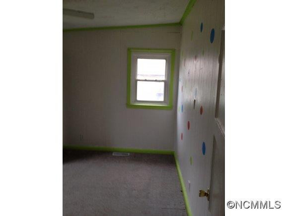 32 Oak Hill Circle - Photo 7
