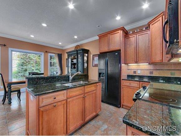104 ALARON DR. - Photo 11