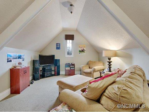 104 ALARON DR. - Photo 19